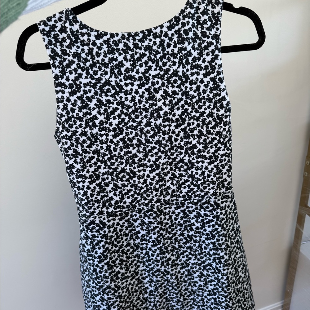 Abercrombie YPB Active tennis dress with built in shorts